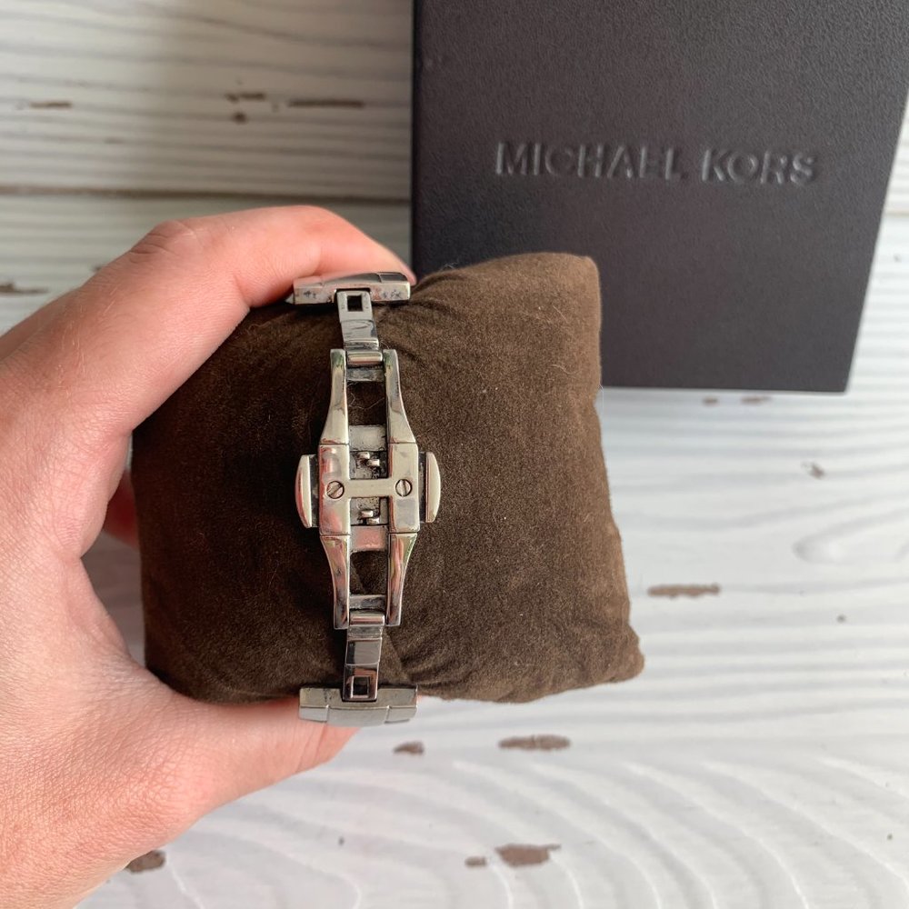 Women's Michael Kors MK5092 Watch - Picture 7 of 10